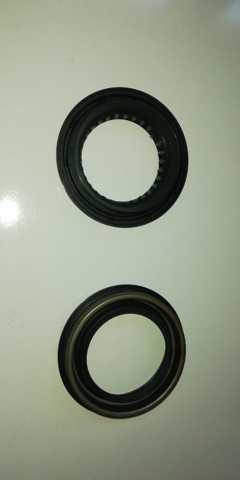 Nıssan Keçe Aks D21 90-98/D22 90-98 (50x70x12x7)