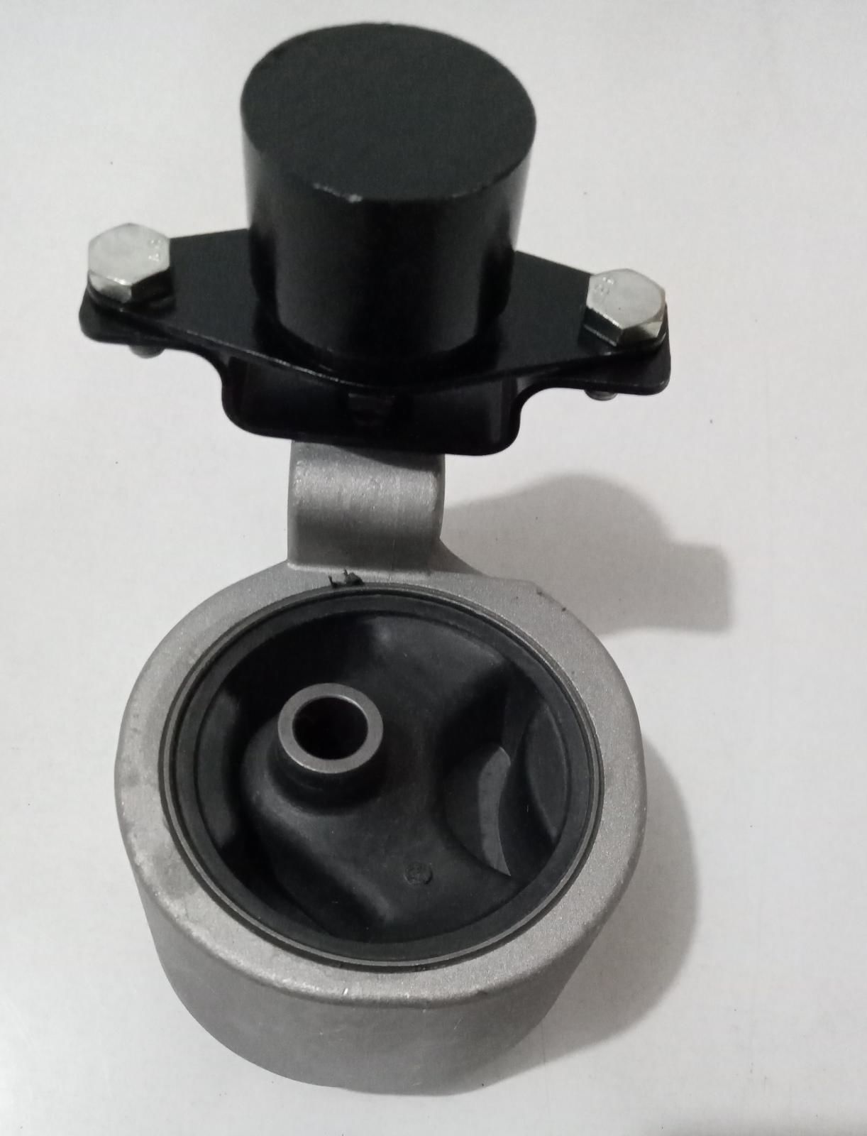 Hyundaı Takoz Motor Accent Benzinli 00-05 Ön Sağ