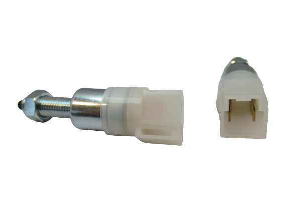 Fren Müşürü D22 2.5 / 2.7L 97-11 / Maxıma 2.0 / 3.0L 95-99 / Prımera 02-07 / Pathfın
