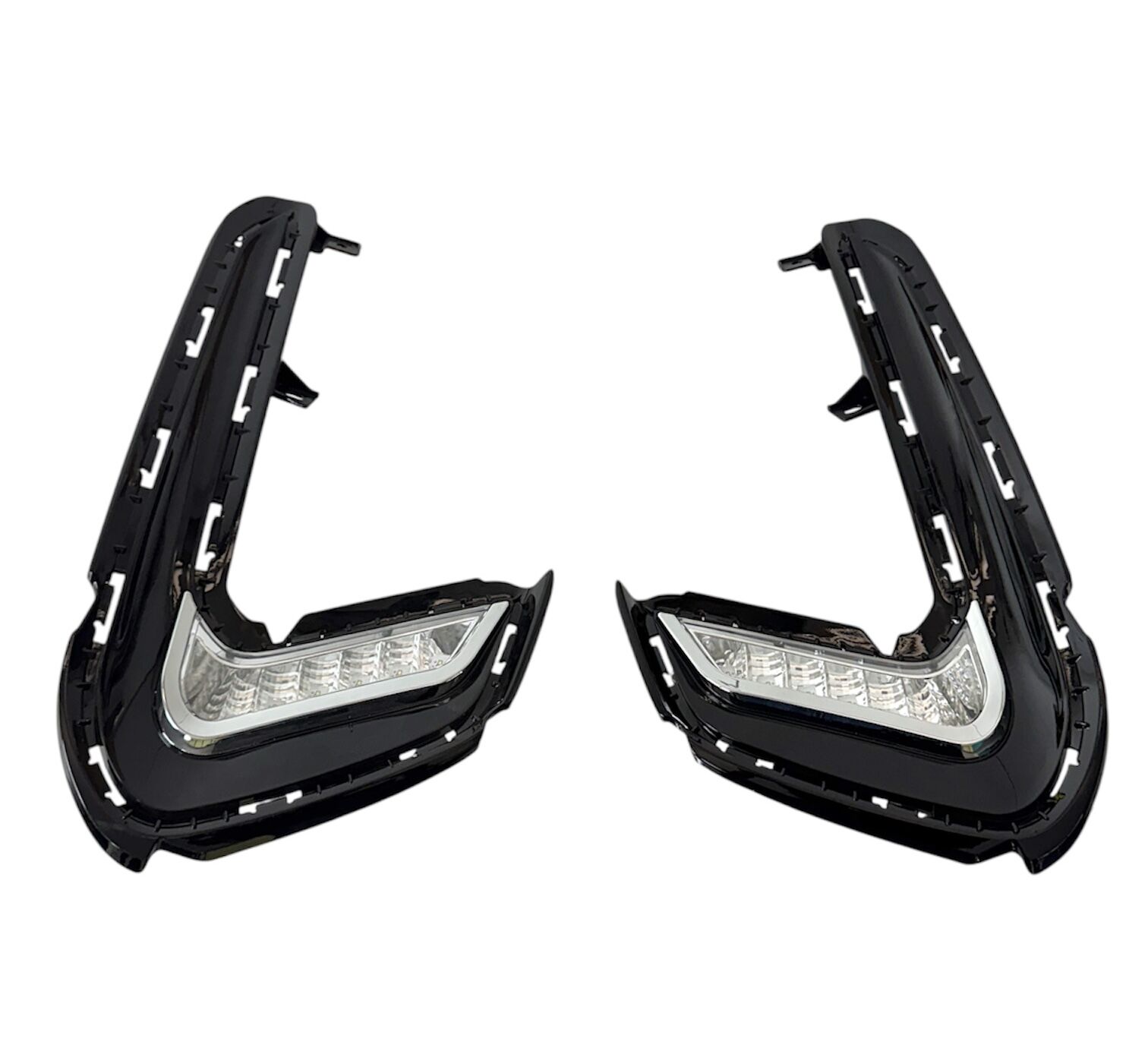 Hyundaı Kapak Lamba Sis Elantra 16-18 Sağ/Sol (Ledli Takım)