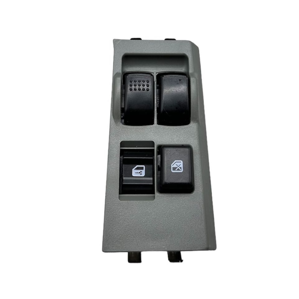 Mıtsubishi Düğme Cam Açma Canter 519/639/659 06-10 Ön Sol (Çiftli/24v)