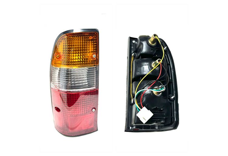 Mazda Stop B2500 99-01 Sol