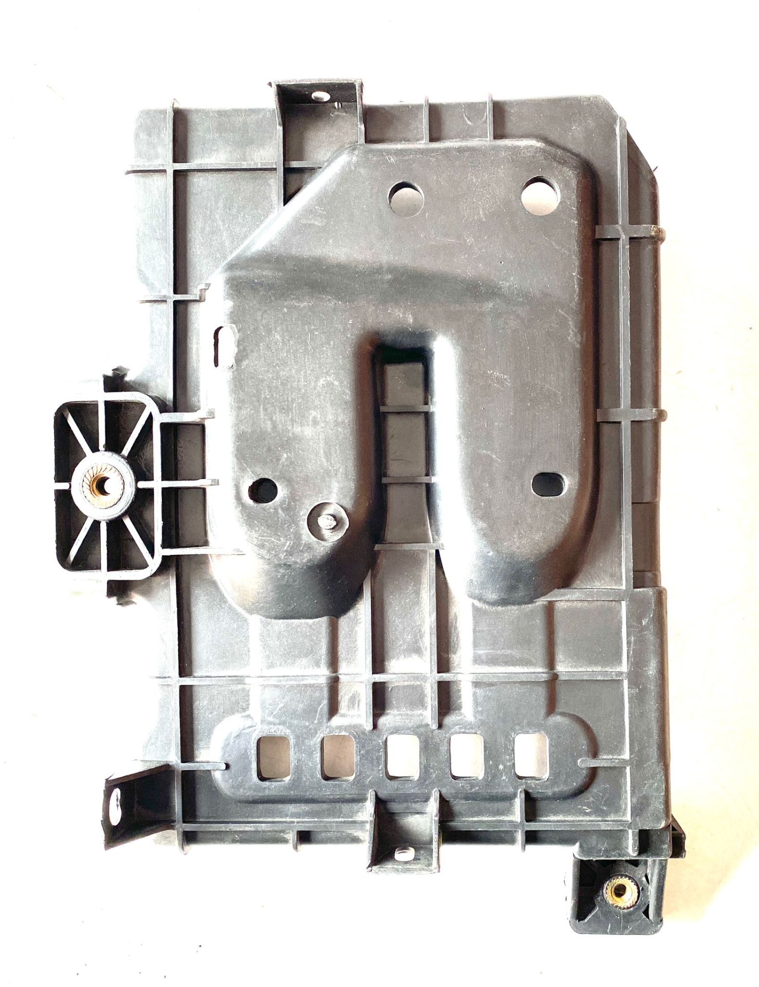 Hyundaı Sac Akü Getz 02-09 (Alt Bakaliti) Mobis