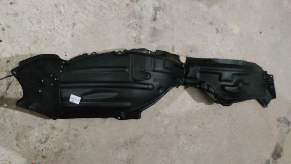 Toyota Davlumbaz Çamurluk Chr 16-19 Ön Sağ