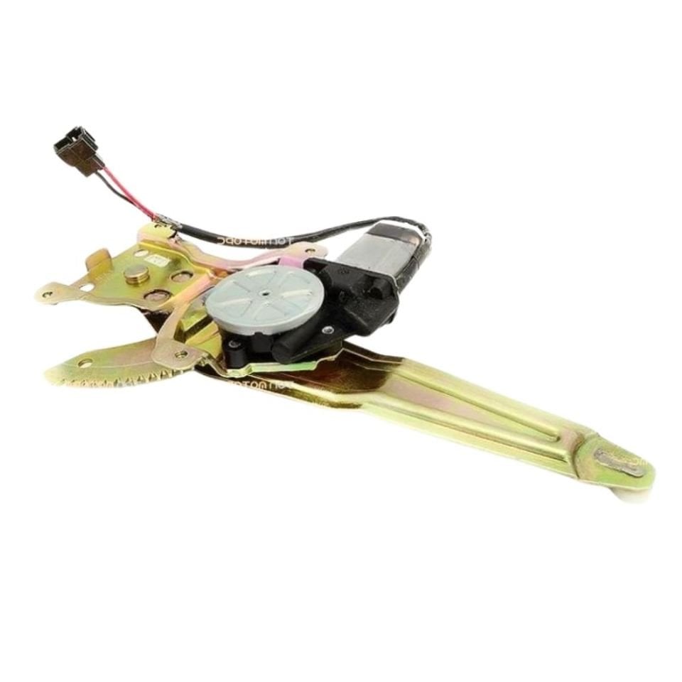 Geely Mk Familia Sol Arka Cam Krikosu