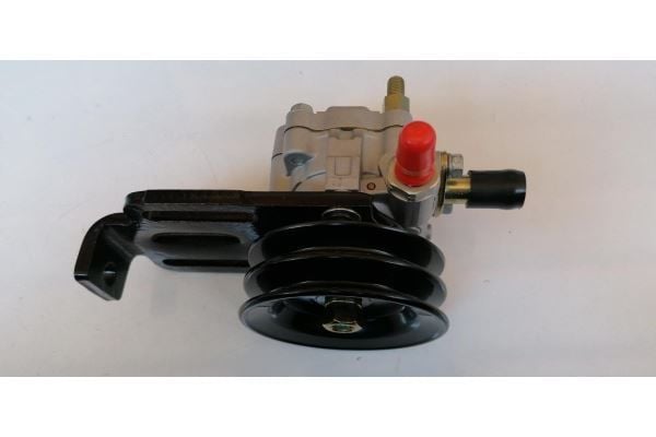 Isuzu Pompa Hidrolik Direksiyon D-max 02-06