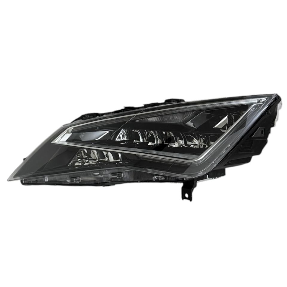 Seat Far Leon 13-16 Sol (Ledli)/(Led Beyin Üstünde)