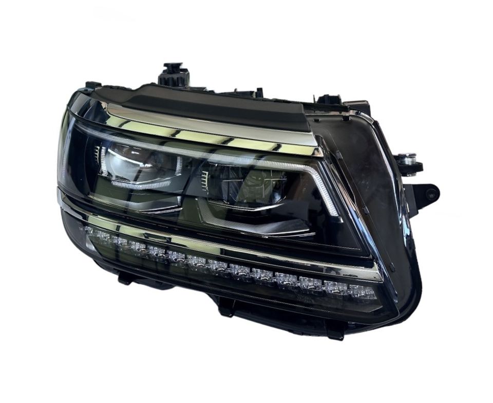 Volkswagen Far Tiguan 16-20 Sol (Ledli/Xenon)