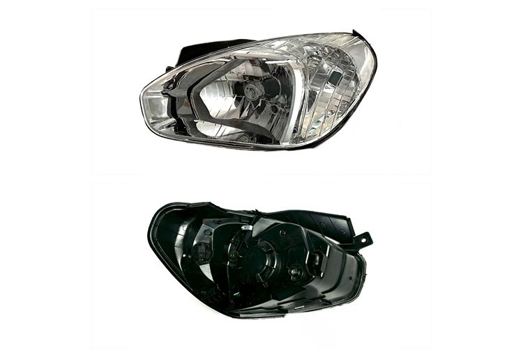 Hyundaı Far Accent Era 10-12 Sol (Beyaz Elektrikli)