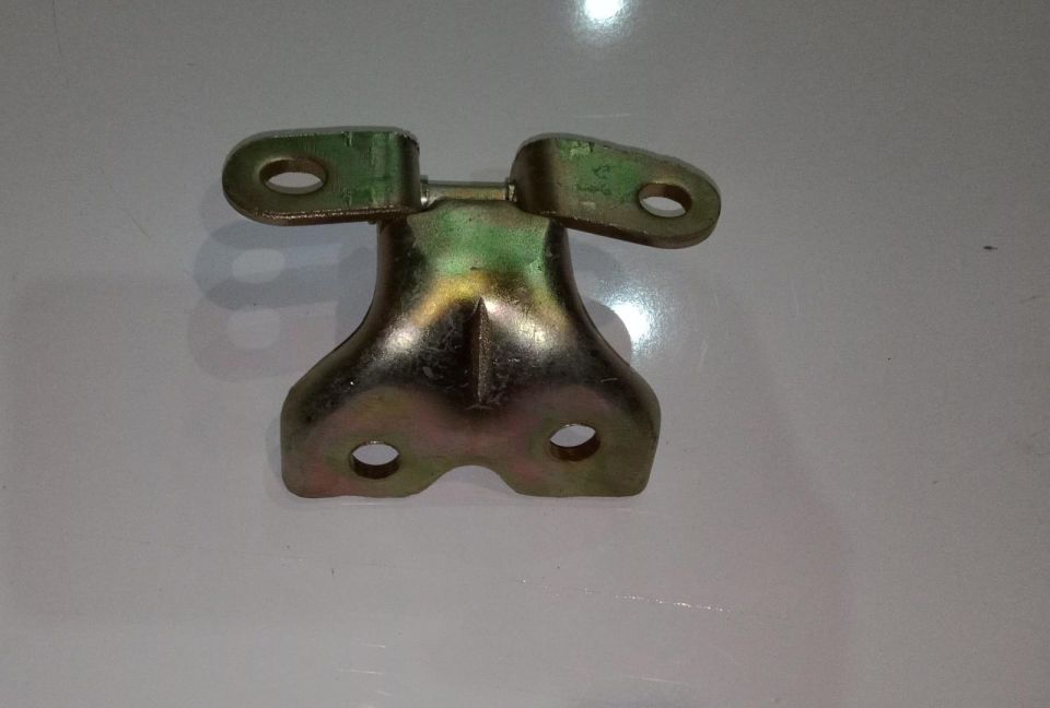 Hyundaı Menteşe Kapı Accent Blue 11-15 Ön Alt Sağ